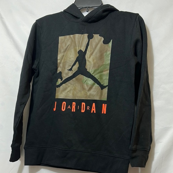 Jordan Black Hooded Sweater with Iconic Graphic - Picture 1 of 7